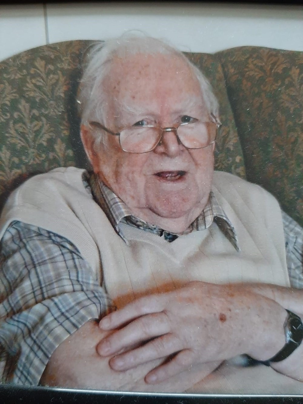 Charlie Johnson 03/04/1922 - 24/02/2010